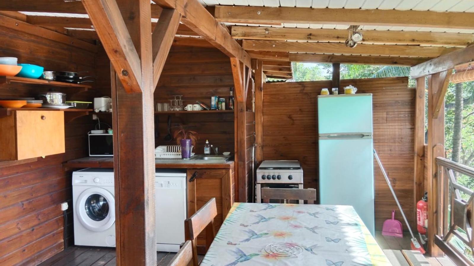 Les Hauts De Deshaies Bagian luar foto